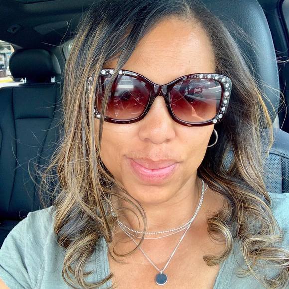 lisajones8